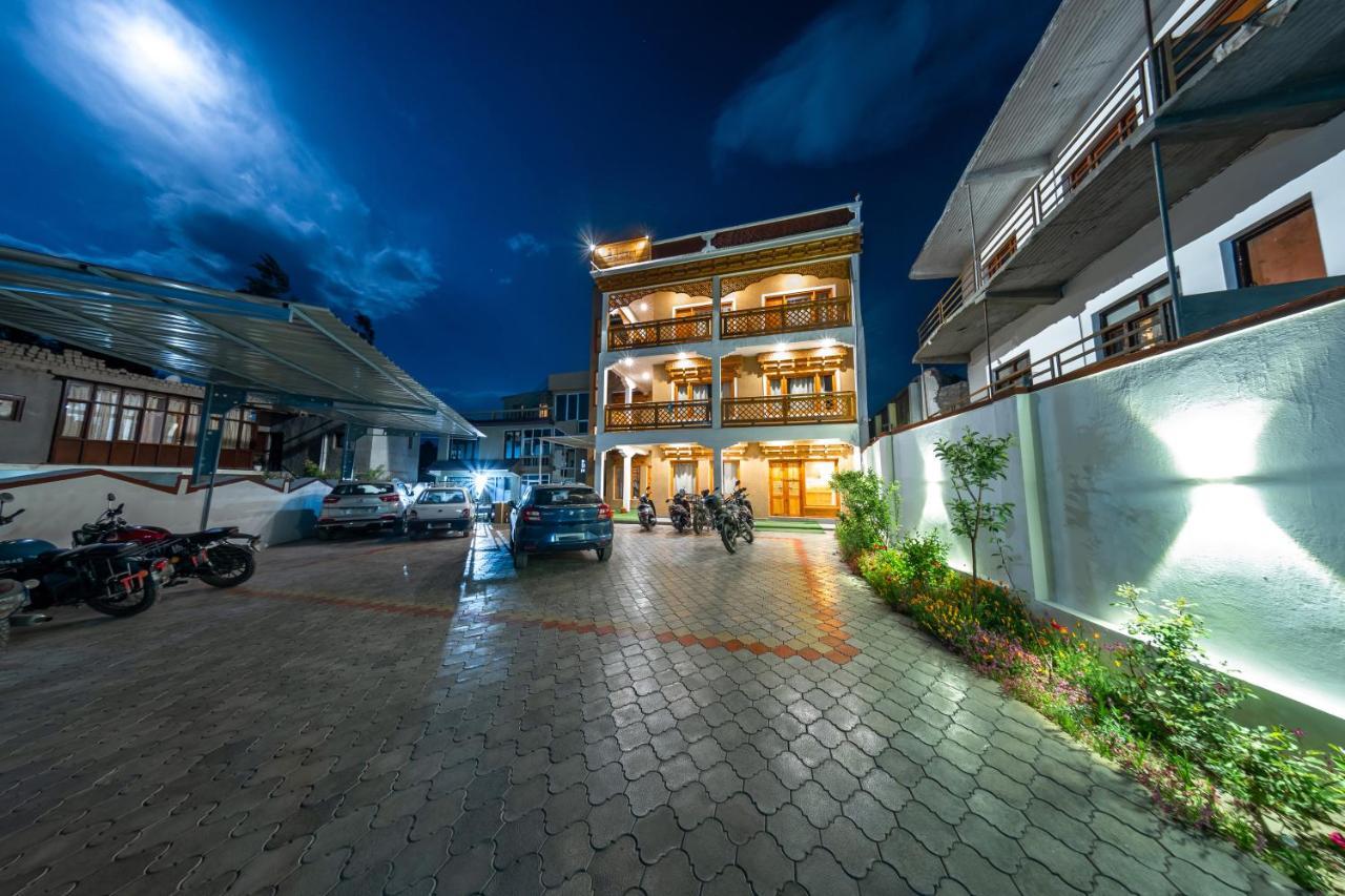 Woosah Hostel Leh Exterior foto